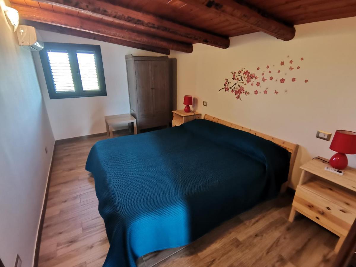 Villa Sole - Finaiti - Appartamento Per Turisti Floridia Luaran gambar