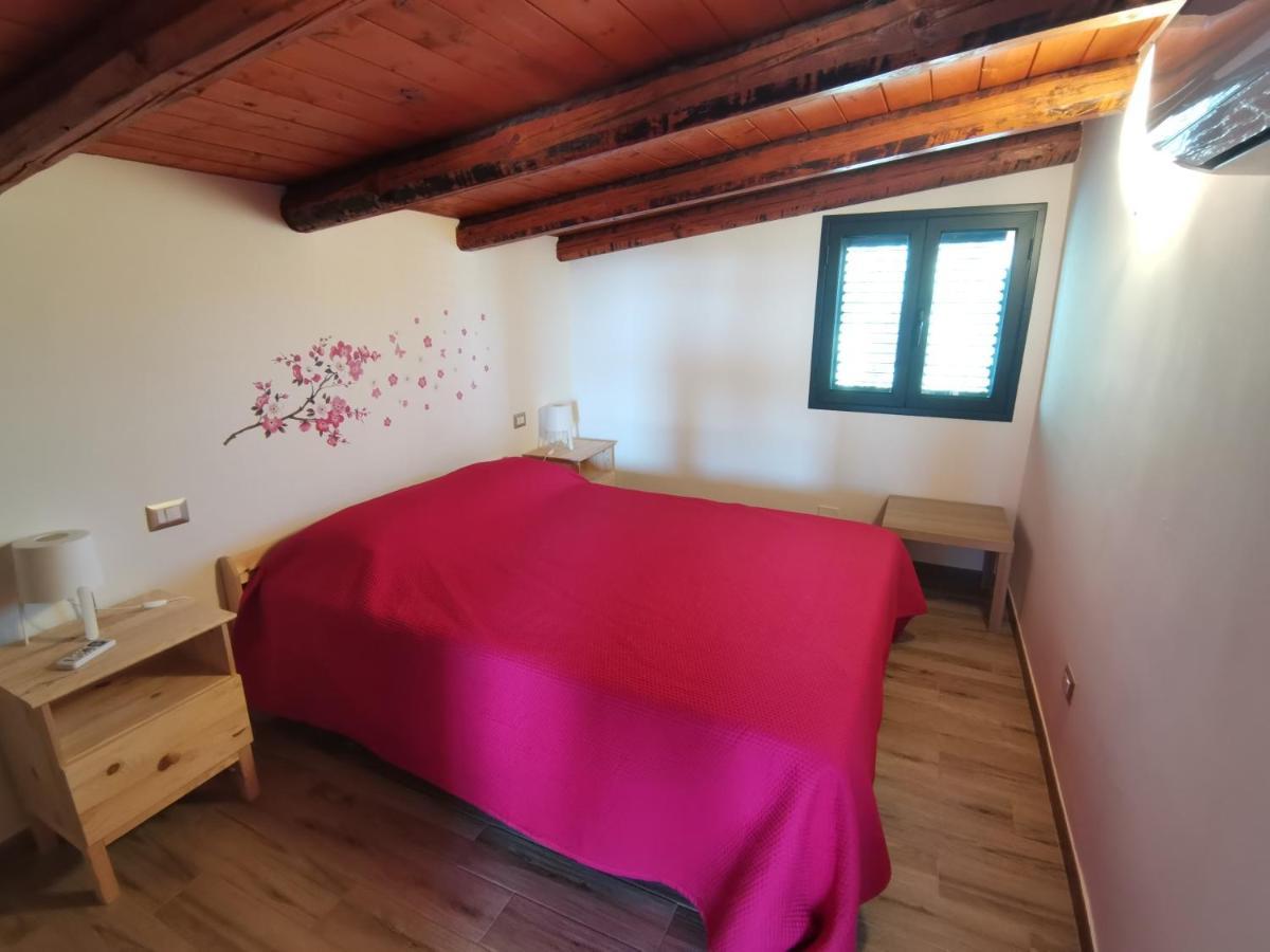 Villa Sole - Finaiti - Appartamento Per Turisti Floridia Luaran gambar
