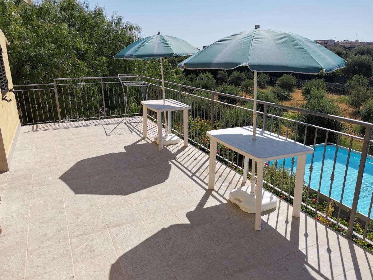 Villa Sole - Finaiti - Appartamento Per Turisti Floridia Luaran gambar