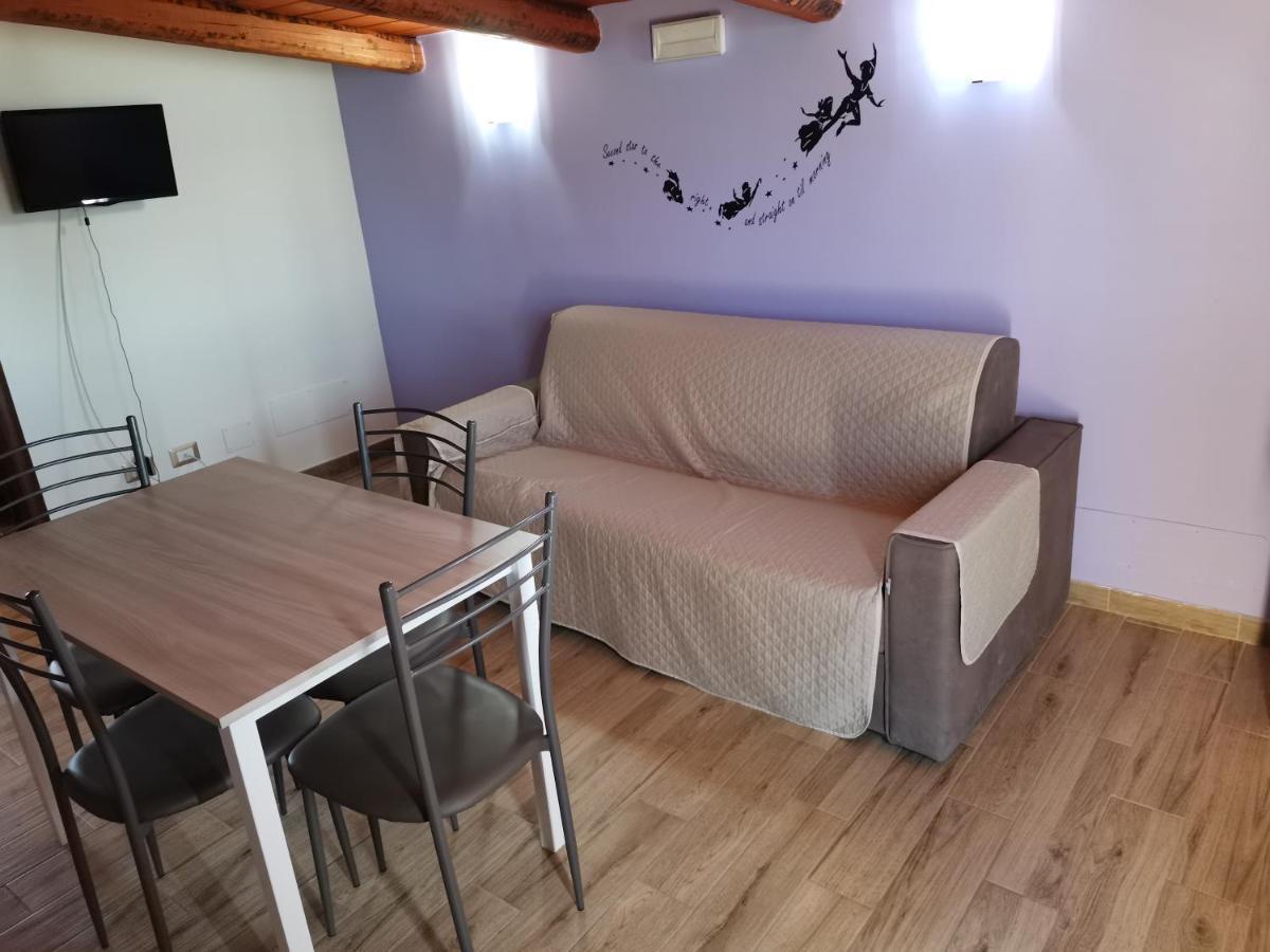 Villa Sole - Finaiti - Appartamento Per Turisti Floridia Luaran gambar