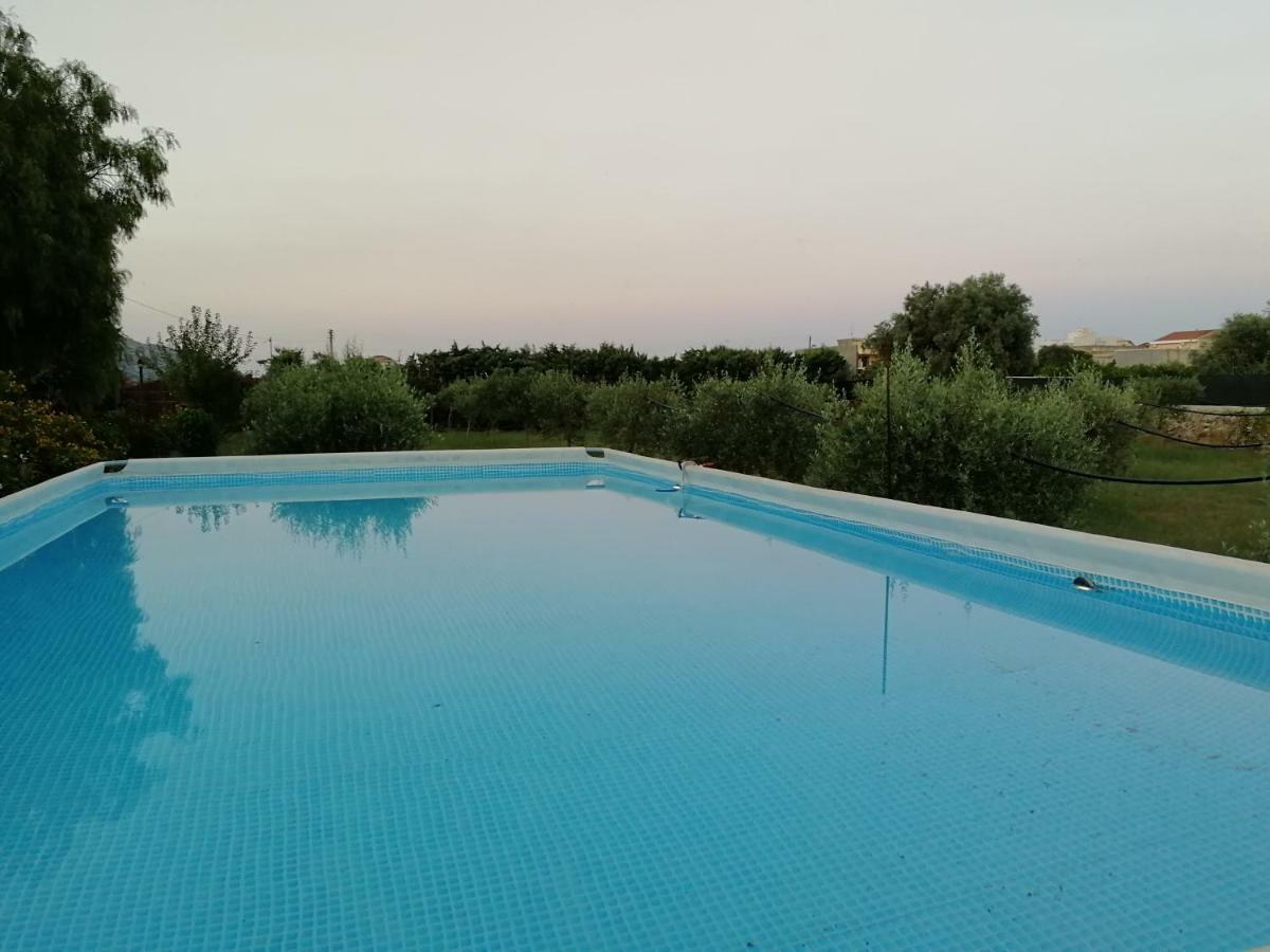 Villa Sole - Finaiti - Appartamento Per Turisti Floridia Luaran gambar